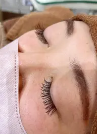 🎀フラットラッシュ🎀100本までつけ放題（ブラウン変更可、オフ、コーテイング込み）通常￥8030→¥5830