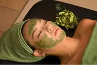 ハーブピーリングFCRトリートメント🌿劇的なお肌改善に⭕️