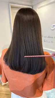 54%OFF 縮毛矯正+コラーゲンTrメンテナンスカット¥24200→¥10900ケア度★