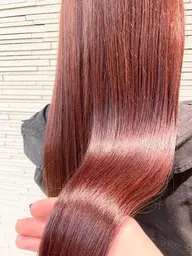 （当店大人気🌹）色持ち重視カラー＋ダメージケアトリートメント2️⃣4️⃣歳以下限定🔴　AVEDA