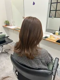 デザインカット✂️+アディクシーカラー🩵
