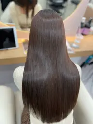 【1日でトータル施術🧴🧼】ホリスティックストレート➕カラー➕トリートメント