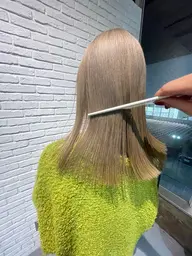 カット＋ブリーチ（TOKIOトリートメント付き）😻💍👑髪の状況により料金の変動あり💦