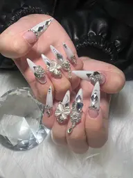 🎀チップ長さ出し10本　やり放題(オフなし)