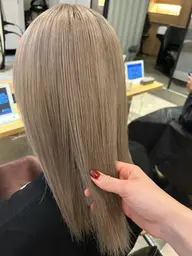 【高発色🌈潤い艶カラー💕⠀】カット➕クオルシアカラー➕前処理プレックストリートメント🫧