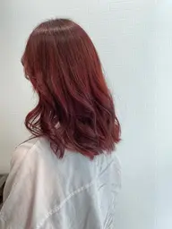 4/7限定クーポン‼️ ブリーチ+カラー+✨保護トリートメント✨