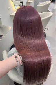 【4月限定🐈‍⬛🎀】ブリーチonカラー×似合わせカット+1step高保湿トリートメント付き🫧