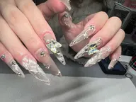 チップ長さだし＆180分やり放題（持ち込みアート可能）