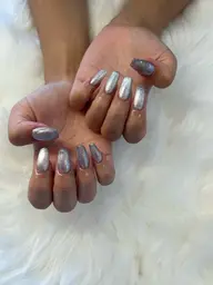 【オフあり】長さだし＋マグネットネイル