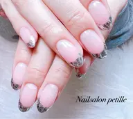 オフなしガラスフレンチ💅ベースカラー1色選択、コールドかシルバーのラメお選び下さい。