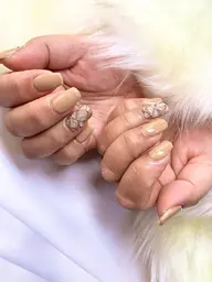 ☺︎︎︎︎シンプルネイル【ワンカラー＋2本アート】※他店オフ別