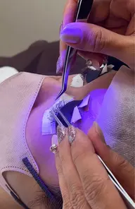 ✨【超話題】LEDエクステセットメニュー✨フラットラッシュ120本+LED¥6800🌸