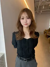 【U24】韓国風ハイトーン🇰🇷ブリーチ＋前髪カット🐰💕