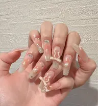 🎀韓国大人気チ-クネイル初回オフ込み+2個パーツ(トレーニングメニュー、10日以内直し無料)