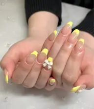 フレンチネイル💅🏻《オフ有✨》ウォーターケア＋パラジェルでの施術になります！