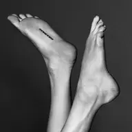 🦶フットケア➕スクラブ🦶【フットバス付き🛀】膝下から爪先までの角質除去🧼🫧