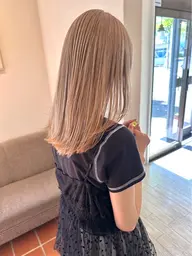 【平日限定】【ブリーチカラー＋トリートメント🩰🦢】