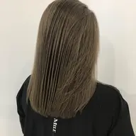 優しいブリーチでダブルカラー＋カット＋髪質に合わせたトリートメント