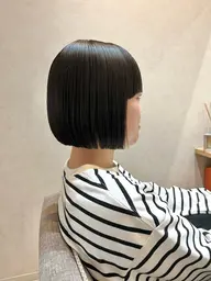 カット/ハチ上、顔周りストレートパーマ/1stepトリートメント