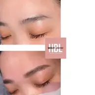ハリウッドブロウリフト（眉毛）
