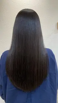 【✨圧倒的透明感艶髪暗染✨】黒すぎない透明感のある暗染カラー✨➕似合わせカット　ロング料金なし！新生活応援キャンペーン✨