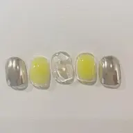 【シンプルデザイン】簡単なデザインネイル(オフ有の場合は+¥1,100)