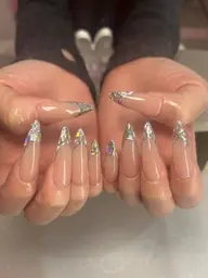 チップ長さだし(シルバーガラスフレンチ)