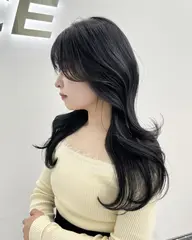 【🪽暗髪だからこそ大切な艶感🪽】透明感の優れた韓国暗髪カラー🇰🇷ワンカラー➕さら艶🤍髪質改善トリートメント