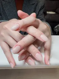 【ネイリスト限定】初回Gelオフ無料【handワンカラーorラメグラデーション】¥ 2000