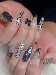 チップ長さだし10本、6本やり放題コース ¥9500