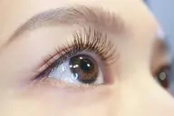 《全日》【初回】自然な上向きまつ毛！アップワード＆フラット100本8700