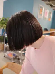 ボブカット+縮毛矯正