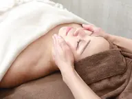 【大好評!】劇的小顔コルギ(上半身、ツヤ肌石膏パック付き)+ハイパー美顔 メンズにもオススメ♪