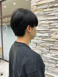 メンズカット+パーマ🌀🌀(ツイスト、フェザーなんでもOK✨️) 眉カット付き‼️✨️