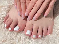 【ハンド、フット同時施術】マグネットワンカラーフラッシュラメ変更OK✨初回オフ無料リピーター様500円