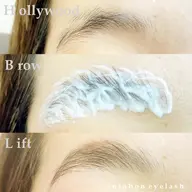 ハリウッドブロウリフト