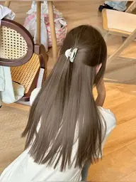 【似合わせ+小顔効果❣️】💛カット+濃密トリートメント🩵(レイヤーやボブが得意♡)