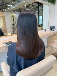 【縮毛矯正】サラ艶✨地毛風ストレート！！サロントリートメント付き🌟ロング料金無し！🩵