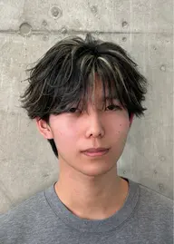 本日限定クーポン！！カット＋ハイライト6600円