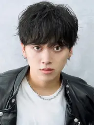 【マッシュ・ウルフ】メンズカット+シャンプー+セット