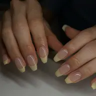 【初回オフ無料】フレンチネイル💙(オフあり)