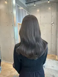 【新規限定】服と暮らしにさりげなく馴染むヘア✂️カット＋ケアカラー＋ミニトリートメント（スタイリングレクチャー付き）🕊