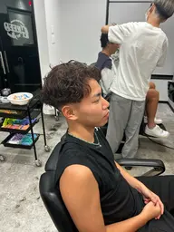 メンズカット+デザインパーマ