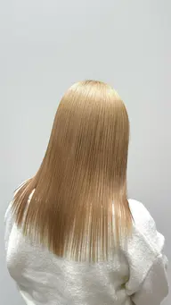 髪質改善KERAFFECTトリートメント+カット