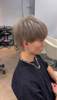 ダブルカラー(ブリーチなし、トリートメント付き)