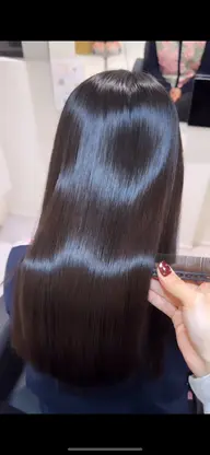 《お悩み解決サラつや髪へ》👩🏼✨💕髪質改善ストレート➕話題沸騰シープスTR➕浸透スチーム