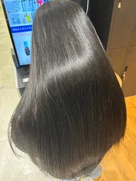 【リピーター様限定✨】似合わせカット＋潤いトリートメント