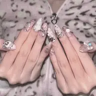 150minアートやり放題パーツ付け放題/ゴテゴテネイル(初回オフ無料)(複雑なアート要相談)