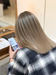 月曜、火曜限定！モデル撮影用ブリーチクーポン【ハイライトorバレイヤージュ】シルクトリートメントサービス！ロング料金込み