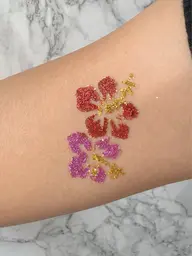 ボディージュエリー〔お選びするステンシルデザインにより金額が異なります¥2000​〜​〕